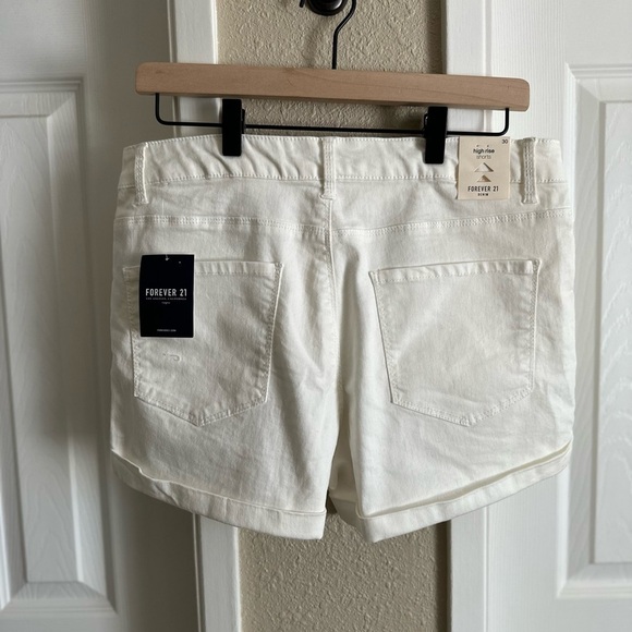 Forever 21 High Rise Ivory Shorts Size: 30 - Picture 6 of 8